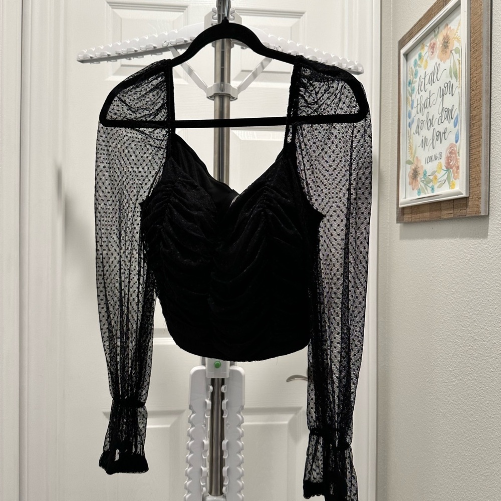 Chocolate USA Black Sweetheart neckline Top